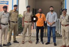 सतनामी समाज के व्यक्ति से मारपीट और जातिगत टिप्पणी करने वाला गोल्डी शर्मा गिरफ्तार