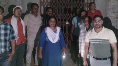 राजनांदगांव में अवैध खाद का भंडारण पकड़ाया, 2300 बोरी जब्त