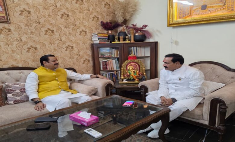 दतिया में उपचुनाव की आहट, भाजपा और कांग्रेस ने शुरू की तैयारी