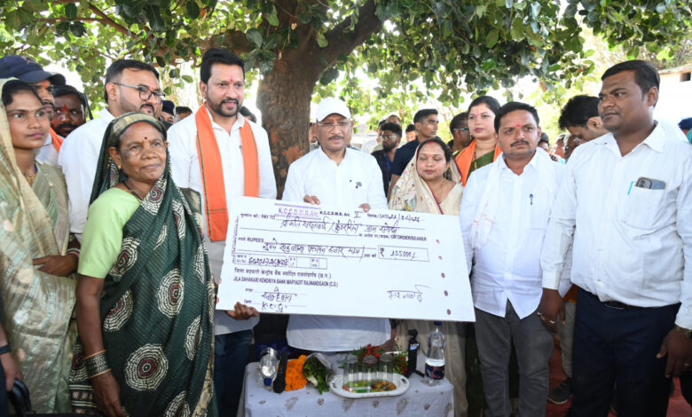 चौपाल में मिली राहत, सरलाबाई मरावी की समस्या का मुख्यमंत्री ने किया त्वरित समाधान