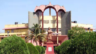 रविवि भर्ती में गड़बड़ी का आरोप, अभ्यर्थियों ने उच्च शिक्षा मंत्री से की शिकायत