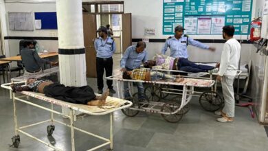 छतरपुर में भीषण सड़क हादसा ट्रक-ई-रिक्शा टक्कर में एक ही परिवार के तीन लोगों की मौत छतरपुर में भीषण सड़क हादसा ट्रक-ई-रिक्शा टक्कर में एक ही परिवार के तीन लोगों की मौत