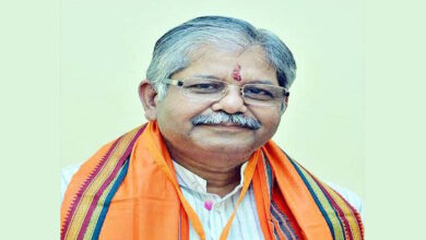 राजधानी रायपुर में सनसनी, पूर्व विधानसभा अध्यक्ष से दिनदहाड़े लूट की घटना