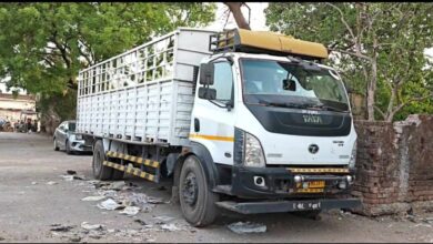 GST विभाग की बड़ी कार्रवाई, बिना दस्तावेज लोहे से भरा वाहन जब्त