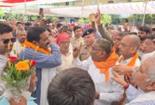 गोढ़ी सुशासन तिहार शिविर में कांग्रेस-ग्रामीणों का जोरदार विरोध, किया बहिष्कार