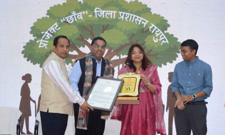 लीड 36गढ़ की सफलता पर अनूप अग्रवाल सम्मानित, वंचित युवाओं को मिली नई पहचान