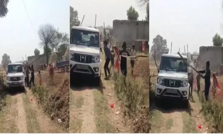 अवैध शराब कार्रवाई पर ग्रामीणों ने आबकारी टीम पर किया लाठी-डंडों से हमला अवैध शराब कार्रवाई पर ग्रामीणों ने आबकारी टीम पर किया लाठी-डंडों से हमला