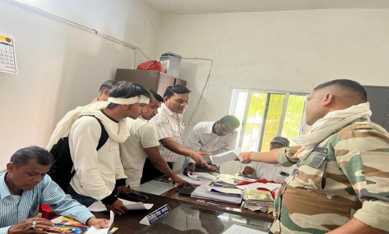 भाजपा नेता हत्याकांड का आरोपी चुनाव मैदान में, जेल से लाकर भरवाया गया नामांकन भाजपा नेता हत्याकांड का आरोपी चुनाव मैदान में, जेल से लाकर भरवाया गया नामांकन