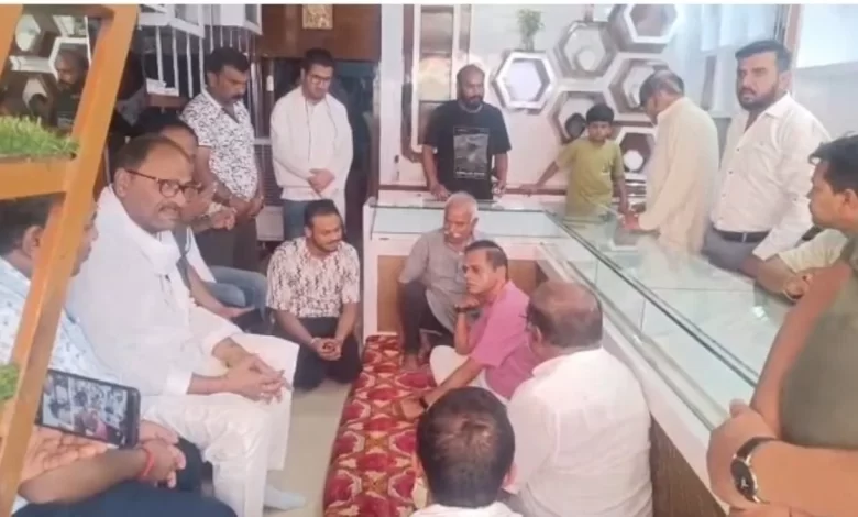 कोटमी हत्याकांड पर अमित जोगी का बड़ा हमला, कानून-व्यवस्था पर उठाए सवाल कोटमी हत्याकांड पर अमित जोगी का बड़ा हमला, कानून-व्यवस्था पर उठाए सवाल