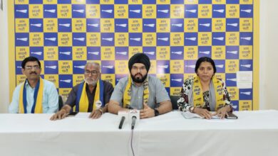 खाद संकट, नई कृषि नीतियों और किसानों पर बढ़ता आर्थिक बोझ, चिंतनीय है – आम आदमी पार्टी