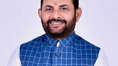 अपनी डगमगाती कुर्सी बचाने के लिए महंत ने दिया अभद्र बयान : भाजपा