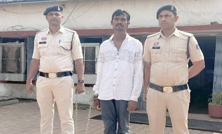 मामूली विवाद में बड़े भाई की हत्या, आरोपी गिरफ्तार
