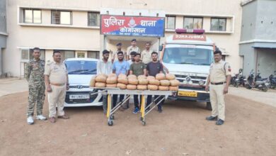 एम्बुलेंस से 50 लाख का गांजा जब्त, 5 तस्कर गिरफ्तार