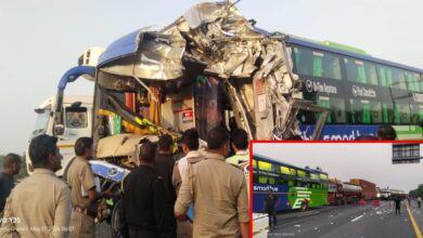 आगरा-लखनऊ एक्सप्रेसवे में डबल डेकर बस-कंटेनर में भिड़ंत, 22 घायल