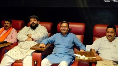 संघ की भूमिका और वैचारिक विमर्श पर आधारित चर्चित फ़िल्म “आख़िरी सवाल” की विशेष स्क्रीनिंग
