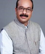बम का सामान मिलना प्रशासनिक लापरवाही का नतीजा: धनेन्द्र साहू, अशांति फ़ैलाने की कोशिश: डिप्टी सीएम साव