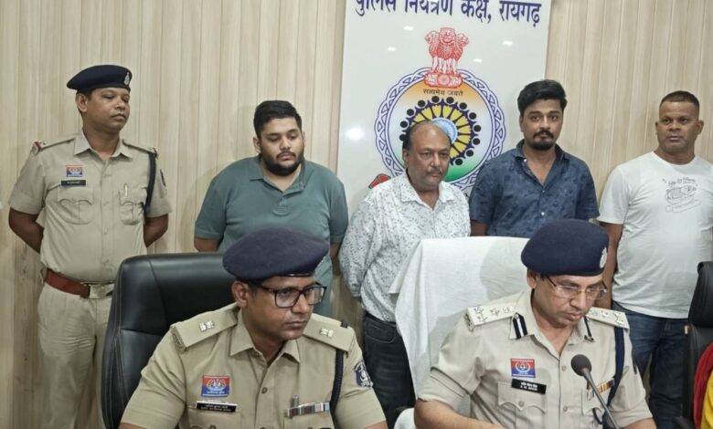 ऑनलाइन क्रिकेट सट्टा, तीन आरोपी से एक करोड़ से ज्यादा नकद जब्त