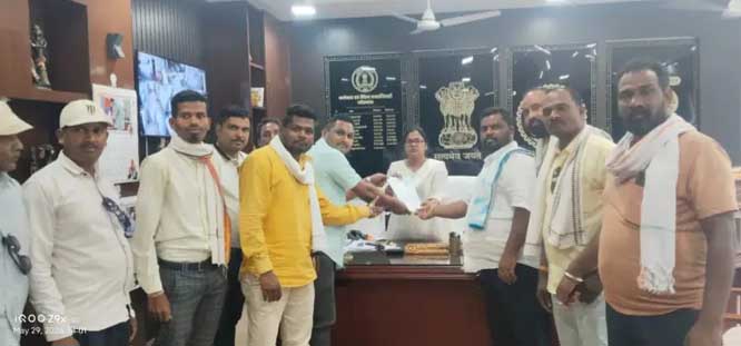 कांग्रेस ने मर्दापाल धान खरीदी केंद्रों में घोटाले का लगाया आरोप, सौंपा ज्ञापन कांग्रेस ने मर्दापाल धान खरीदी केंद्रों में घोटाले का लगाया आरोप, सौंपा ज्ञापन
