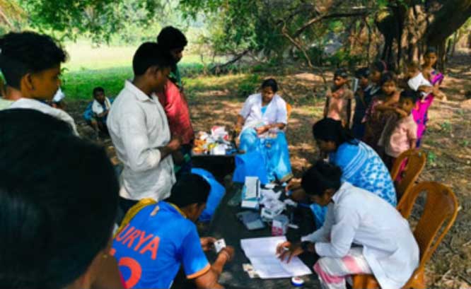 ग्राम गमपुर में 771 ग्रामीणों का किया गया यूनिवर्सल हेल्थ स्क्रीनिंग सर्वे