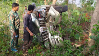 स्कार्पियो का एक टायर अचानक फट गया, 6 घायल