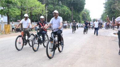 उप मुख्यमंत्री साव ने सायकल चलाकर फिट रहने और पर्यावरण संरक्षण का दिया संदेश