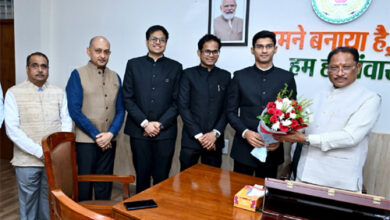 मुख्यमंत्री से बस्तर से सरगुजा तक के अनुभव साझा कर प्रशिक्षु अधिकारियों ने बताया छत्तीसगढ़ को अद्भुत प्रदेश