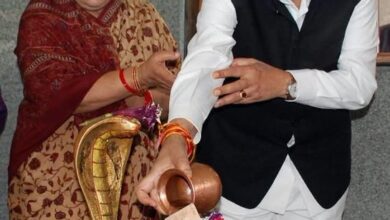 47वीं वैवाहिक वर्षगांठ पर सीएम साय ने दी विस अध्यक्ष सिंह को शुभकामनाएं