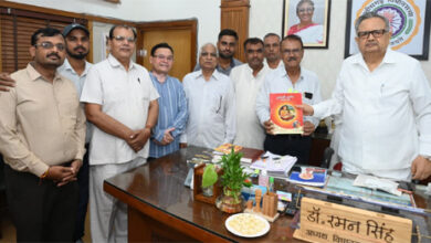 सरयू पारीण ब्राह्मण सभा भवन के भू भाटक में छूट के लिए डॉ रमन सिंह से मिला प्रतिनिधि मंडल