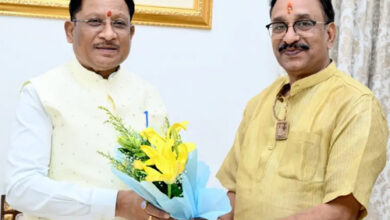मुख्यमंत्री से छत्तीसगढ़ योग आयोग के नवनियुक्त अध्यक्ष अग्रवाल ने की सौजन्य मुलाकात