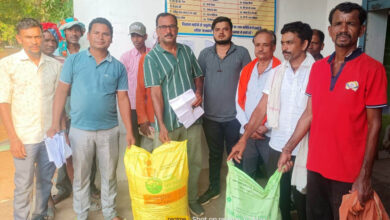 पर्याप्त खाद उपलब्ध, भंडारण और वितरण पिछले वर्ष की तुलना में तेज पर्याप्त खाद उपलब्ध, भंडारण और वितरण पिछले वर्ष की तुलना में तेज