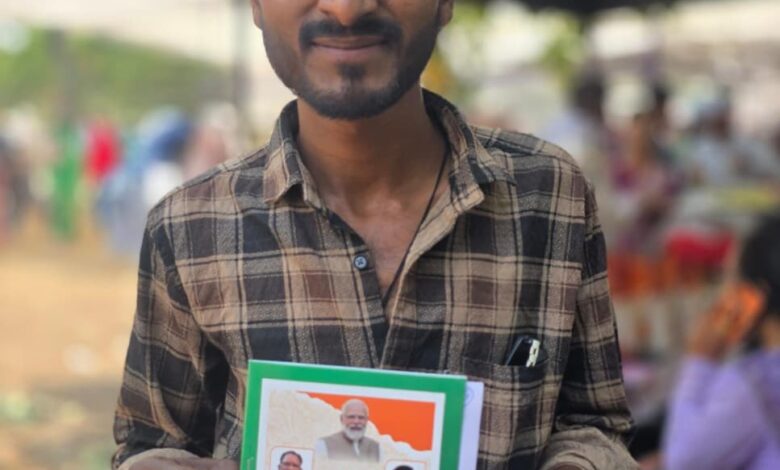 सुशासन तिहार में त्वरित समाधान का उदाहरण, अभिषेक का 10 मिनट में बना राशन कार्ड