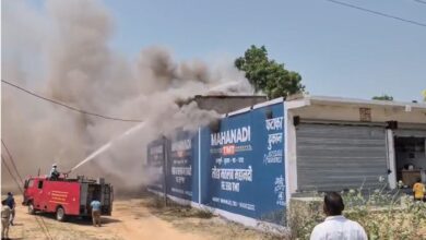 रामपुर के शर्मा पटाखा गोदाम में लगी आग, राहत एवं बचाव कार्य जारी 