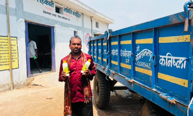 समय पर मिला खाद, नैनो उर्वरक से खेती की तैयारी हुई आसान-किसान खेमलाल साहू समय पर मिला खाद, नैनो उर्वरक से खेती की तैयारी हुई आसान-किसान खेमलाल साहू