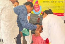 दो बूंदों से सुरक्षित बचपन की ओर बढ़ा जीपीएम, 53 हजार से अधिक बच्चों को पोलियो की खुराक पिलाने का लक्ष्य