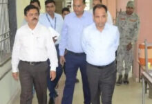सीजीपीएससी मुख्य परीक्षा केंद्र जे.आर. दानी शासकीय कन्या उच्चतर माध्यमिक शाला का निरीक्षण