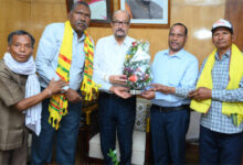 राज्यपाल डेका से अभा गोंड़वाना गोंड़ महासभा के पदाधिकारियों ने की सौजन्य भेंट