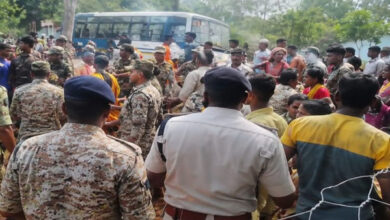 करपावंड में कब्जा दिलाने पहुंचे आरआई व जमीन मालिक के साथ ग्रामीणों ने मारपीट कर दी