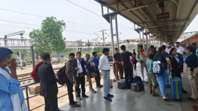 बिलासपुर स्टेशन में 20 ट्रेनों की जाँच, 644 मामलों से 4 लाख 13 हजार से अधिक का जुर्माना वसूला गया