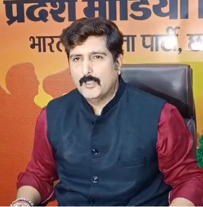 मुख्यमंत्री साय और भाजपा के जनप्रतिनिधि 45 डिग्री की तपती गर्मी में लोगों की समस्याओं का समाधान कर रहे हैं – चिमनानी