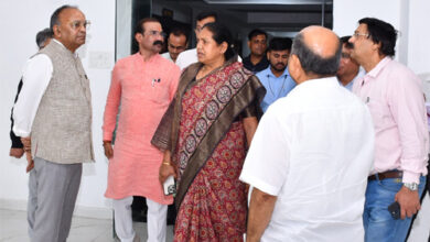 विधान सभा की प्राक्कलन समिति ने अंतरराष्ट्रीय टेनिस अकादमी का किया स्थल निरीक्षण विधान सभा की प्राक्कलन समिति ने अंतरराष्ट्रीय टेनिस अकादमी का किया स्थल निरीक्षण
