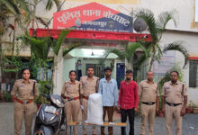 15.110 किलो अवैध गांजा के साथ स्कूटी सवार दो आरोपी गिरफ्तार