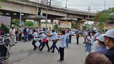 समपार फाटक जागरूकता अभियान के अवसर पर वाकाथन – नुक्कड़ नाटक का आयोजन समपार फाटक जागरूकता अभियान के अवसर पर वाकाथन – नुक्कड़ नाटक का आयोजन