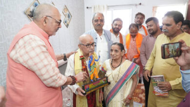 स्वच्छता अभियान जनभागीदारी से राष्ट्र निर्माण का सशक्त माध्यम है – गिरिराज सिंह