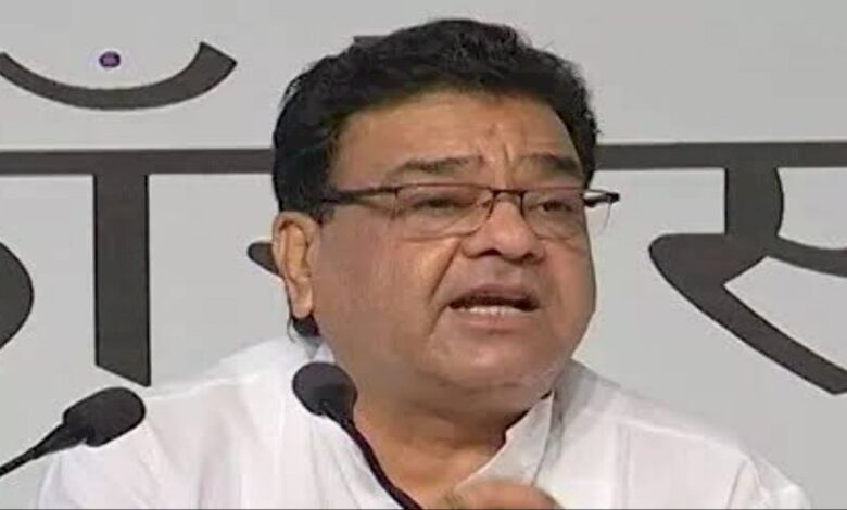 एमपी में प्रशासनिक भ्रष्टाचार के आरोपों से हड़कंप, कांग्रेस ने सीबीआई जांच की मांग की एमपी में प्रशासनिक भ्रष्टाचार के आरोपों से हड़कंप, कांग्रेस ने सीबीआई जांच की मांग की