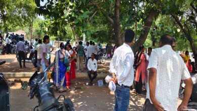 खरोरा में धर्मांतरण विवाद गरमाया, आरोपों के बाद दो पास्टर गिरफ्तार; थाने पहुंचा ईसाई समाज