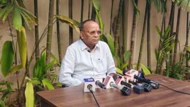 सीएम हाउस बैठक पर सियासत तेज, अजय चंद्राकर ने कांग्रेस पर किया पलटवार सीएम हाउस बैठक पर सियासत तेज, अजय चंद्राकर ने कांग्रेस पर किया पलटवार