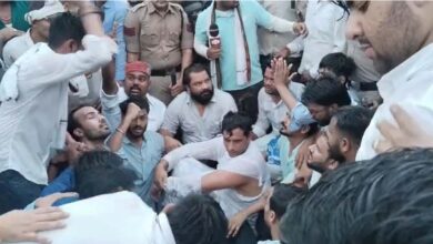 NEET पेपर लीक विरोध प्रदर्शन पर FIR, बिलासपुर में कांग्रेस-NSUI नेताओं पर मामला दर्ज