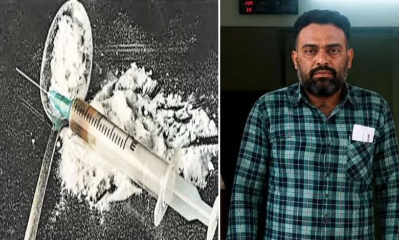 धमतरी पुलिस की बड़ी कार्रवाई, 90 हजार रुपये की हेरोइन के साथ आरोपी गिरफ्तार धमतरी पुलिस की बड़ी कार्रवाई, 90 हजार रुपये की हेरोइन के साथ आरोपी गिरफ्तार
