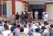 आदिवासी किशोर की संदिग्ध मौत पर बवाल, कार्रवाई नहीं होने से थाने का घेराव
