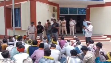 आदिवासी किशोर की संदिग्ध मौत पर बवाल, कार्रवाई नहीं होने से थाने का घेराव